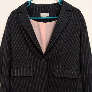 Loft Pinstriped Blazer Black White Strips 2 Pockets Sz 6 Rayon/Nylon